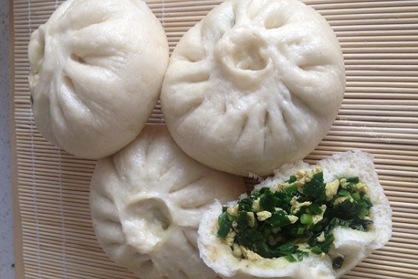 韭菜鸡蛋馅大包子