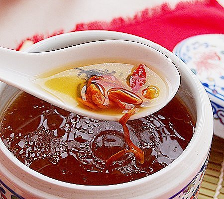 虫草花黄芪鸡汤