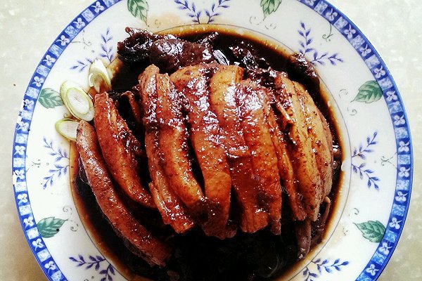 宿舍黄蘑扣肉