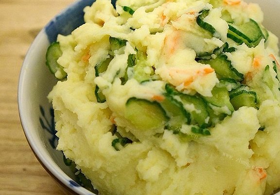 深夜食堂の土豆沙拉～素食版