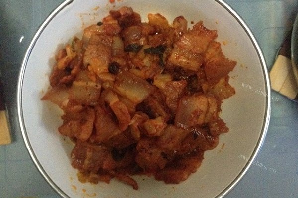 奥尔良五花肉炒辣白菜