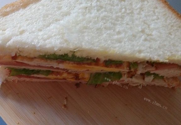 快手三明治，早餐吃饱饱~营养丰盛又满足