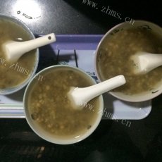 家常版绿豆薏仁汤