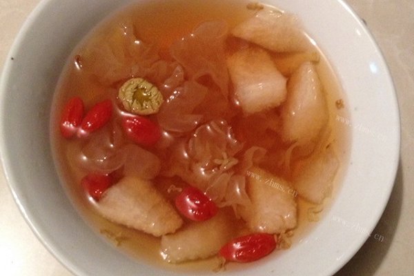 桂菊罗汉银耳甜汤