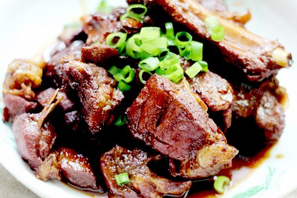 家常红烧排骨