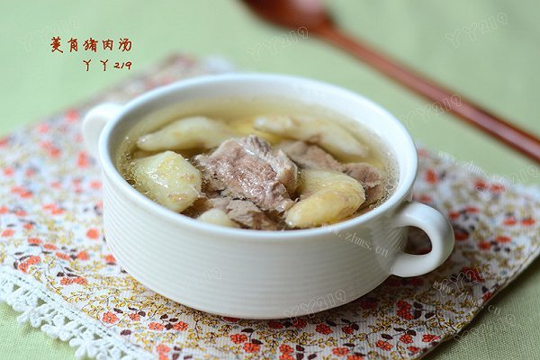 自制菱角猪肉汤-清爽、鲜甜的靓汤	