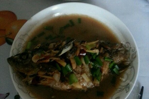 美味的红烧鲫鱼