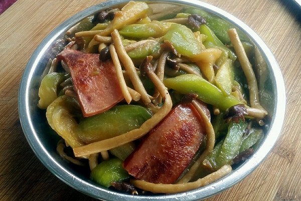 家庭版茶树茹焖茄子(家常菜)