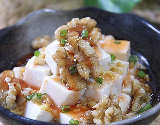 核桃蛋黄豆腐