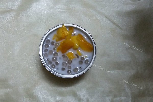 家常版芒果椰汁西米露