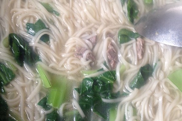 家常油菜肉丝面