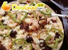 美味鲜虾土豆香菇披萨