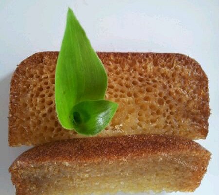 美味的焦糖蜂巢蛋糕