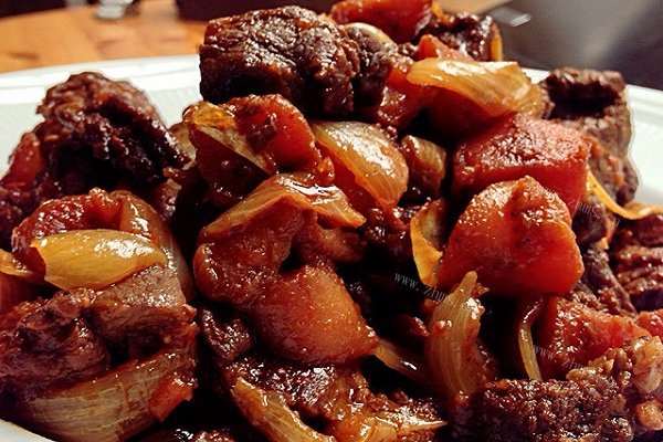 家常胡萝卜烧牛肉