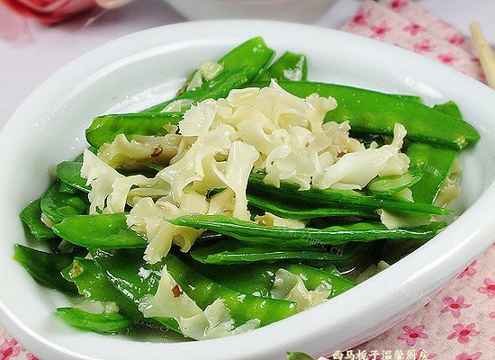 蒜香仙菇荷兰豆