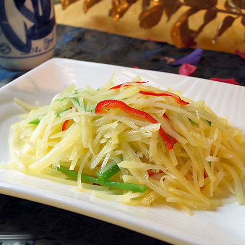 「自创」酸辣土豆丝