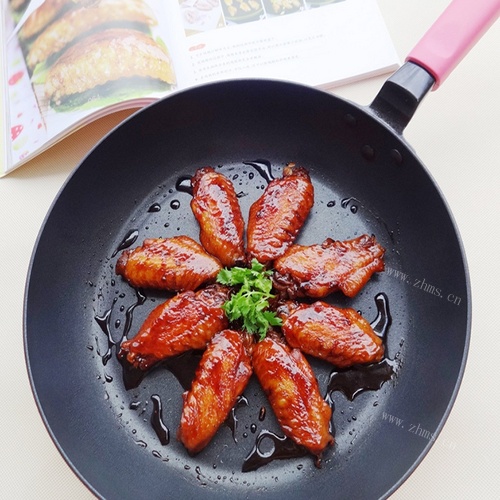 绿色食物可乐鸡翅