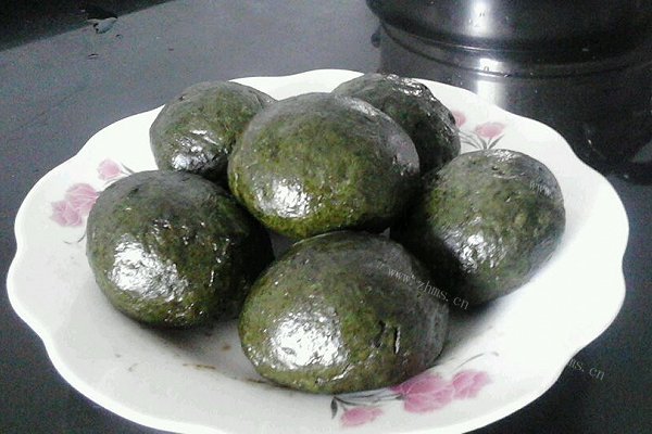 艾叶灬红豆沙馅青团