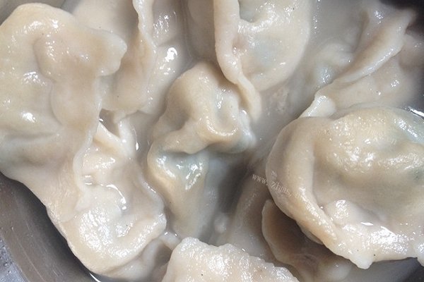 韭菜芹菜猪肉水饺