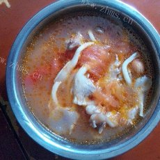 西红柿排骨蘑菇汤