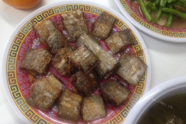 炸带鱼