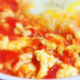 无油无糖）番茄鸡蛋盖饭（低卡版）