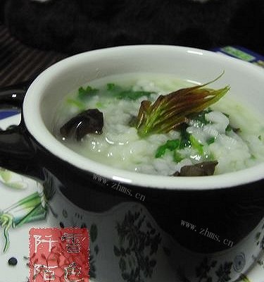 荠菜木耳粥