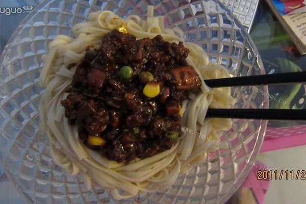 易做的炸酱面