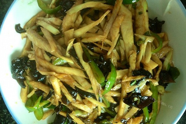 清炒茭白（鱼香肉丝味）