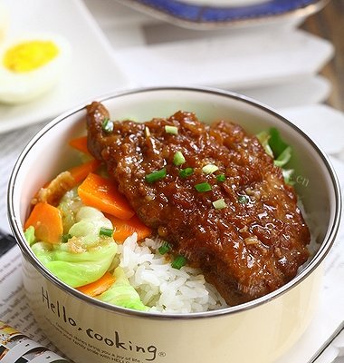 蒜香猪排饭