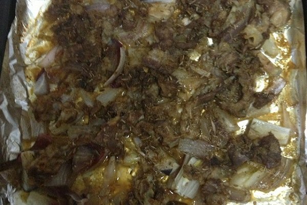 洋葱烤羊肉