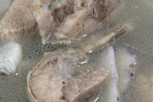 家常山药排骨汤