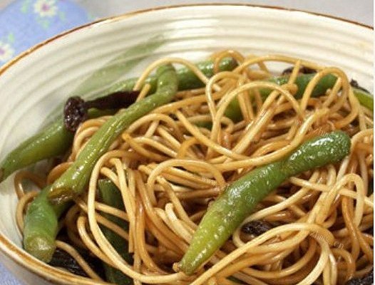 爽滑劲道：豆角焖面