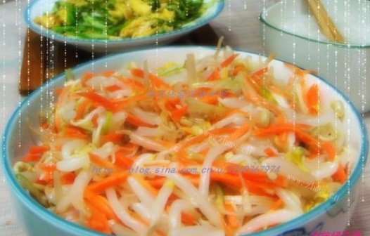 凉拌绿豆芽
