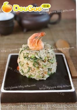 简单的虾味青菜炒饭