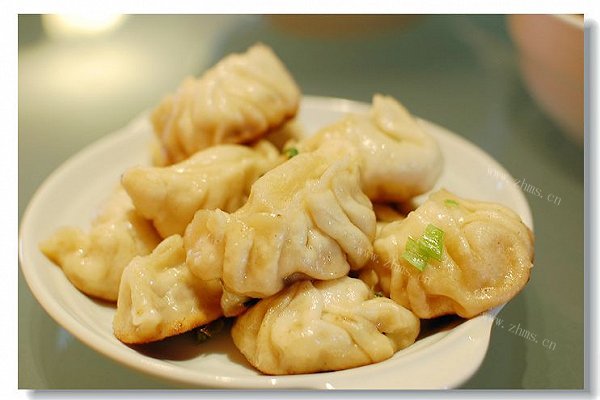 锅贴饺子新手的方法