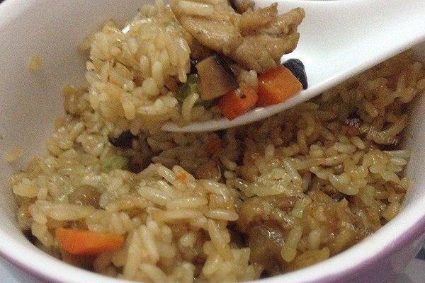 荷叶鸡肉饭