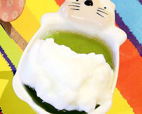 简易版抹茶奶泡布丁