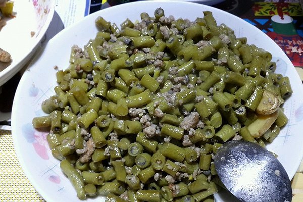 家常酸豆角炒肉