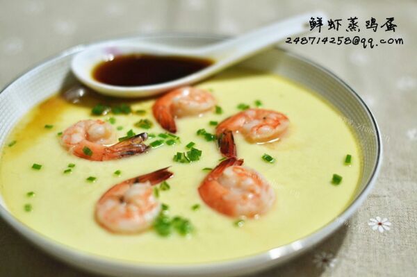 夏日鲜虾蒸鸡蛋