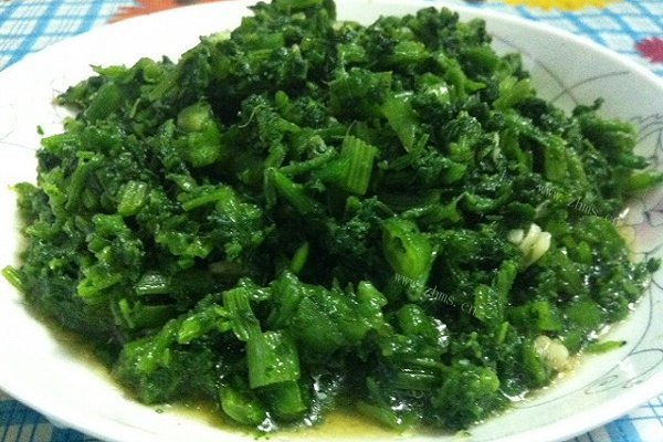 	粤式清炒南瓜藤-鲜美味道里有怀念的画面