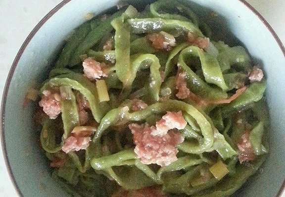 家常波菜面