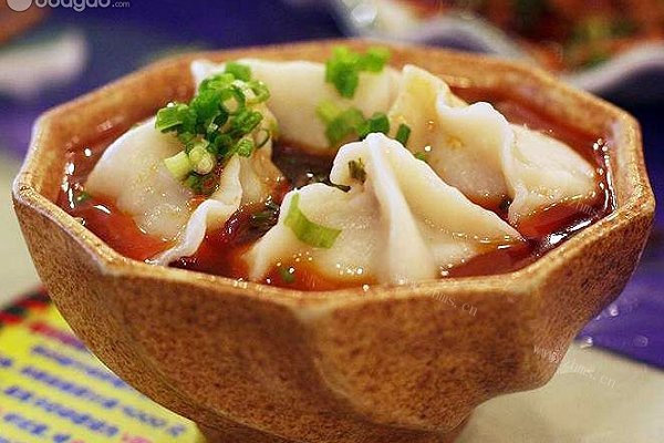 红油水饺