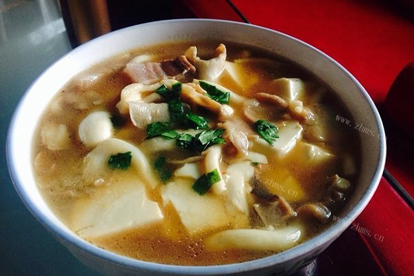 秀珍菇烧豆腐