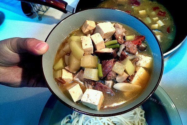 家常臊子面
