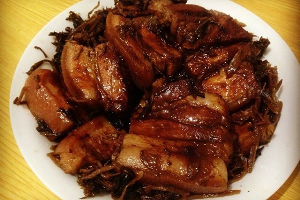美味的咸烧白