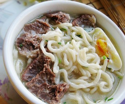 牛肉汤面