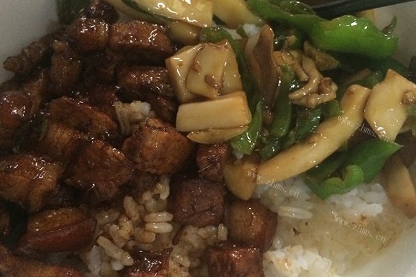 家常版重庆味卤肉饭