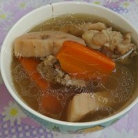 猪骨胡萝卜莲藕汤