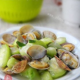 丝瓜炒花蛤-夏天最受欢迎的四瓜之一
